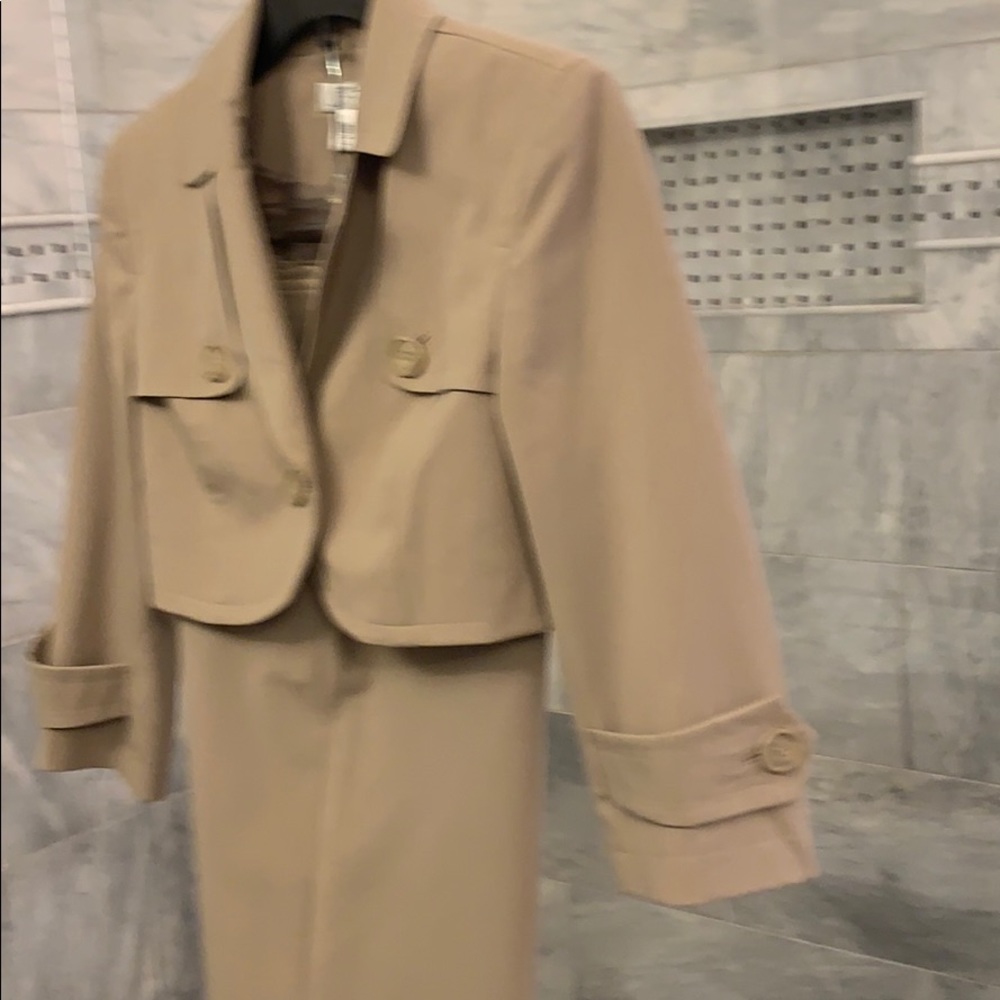 LOFT suit set - Picture 7 of 7